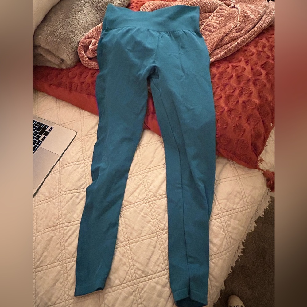 High Waisted No Seam Leggings